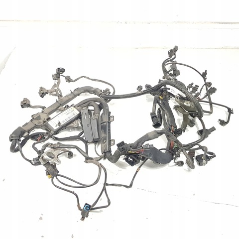 MERCEDES A2720102600 в наличии Тернополь