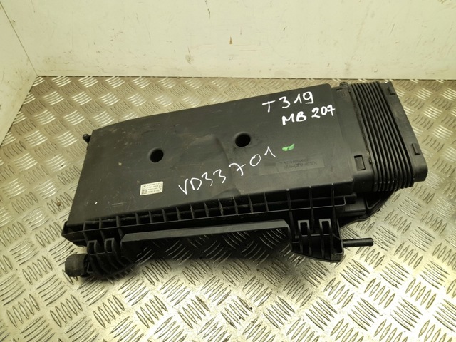 Корпус воздушного фильтра в сборе A2760901601 MERCEDES