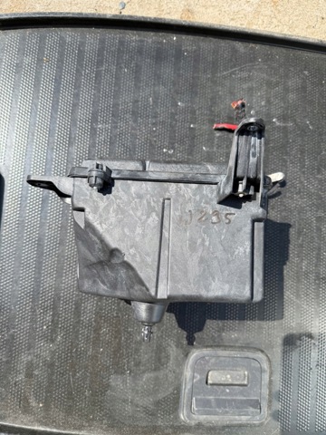 MERCEDES A2975401801 Корпус блока предохранителей в наличии Житомир