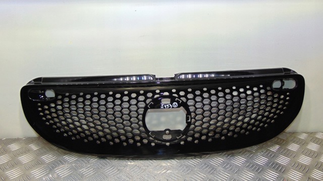 A4538881223 MERCEDES Решетка радиатора купить в Винница