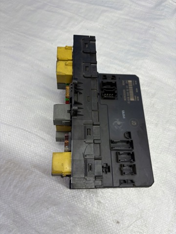 A6395450201 MERCEDES Блок управления сигналами SAM купить в Николаев