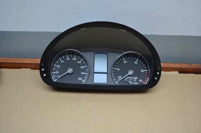 A9069005400 MERCEDES Панель приборов купить в Днепр