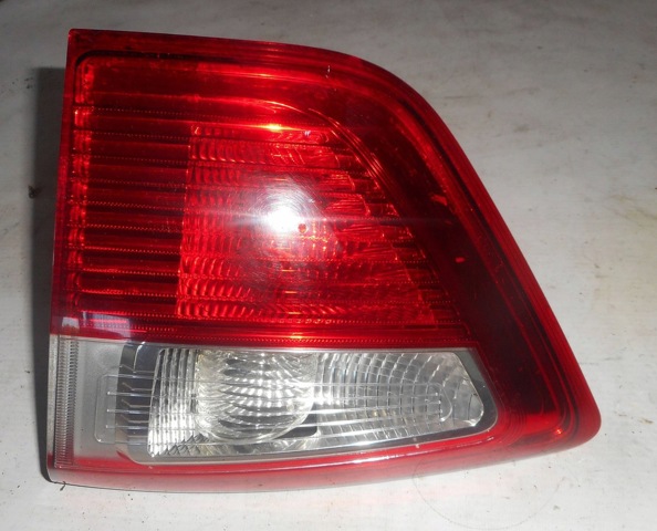 AM5113A602BE FORD Фонарь задний правый внутренний купить в Тернополь