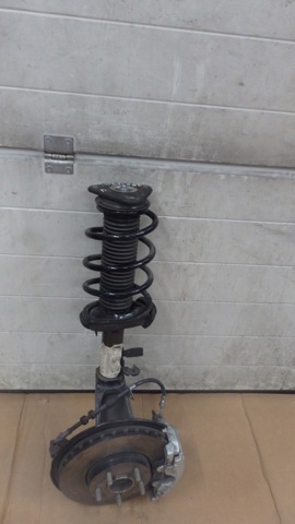 Амортизатор передней подвески правый AV6118045ABE FORD
