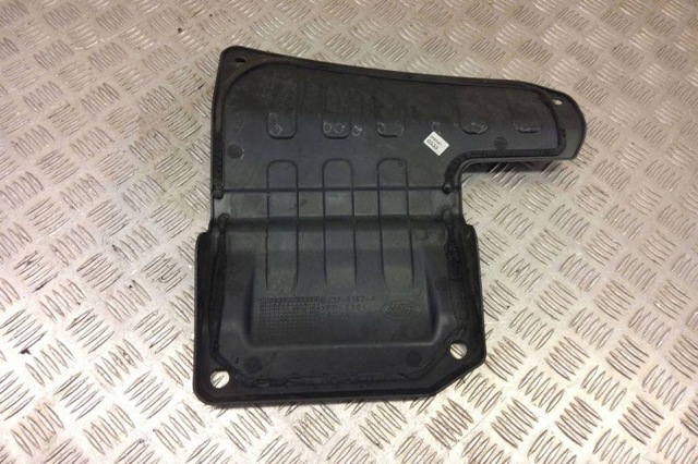 LAND ROVER BJ325162A в наличии Черновцы