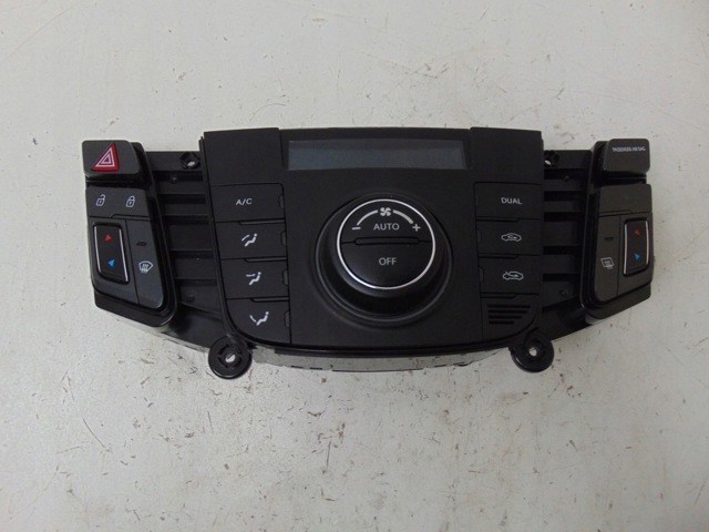 FORD BK2T19980DG Блок управления режимами отопления/кондиционирования в наличии Запорожье