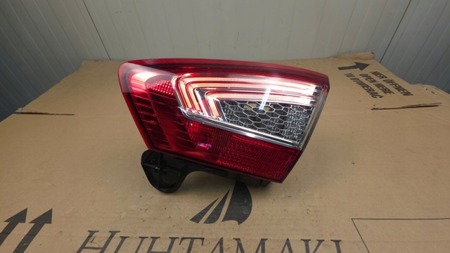 BS7113A602AE FORD Фонарь задний правый внутренний купить в Черновцы