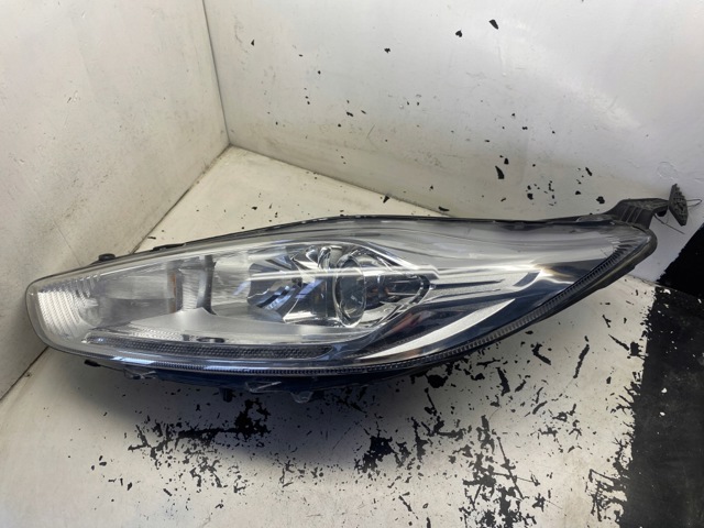 C1BB13W030CC Левая фара купить Черновцы