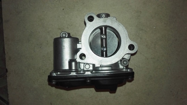 FORD CM5G9F991FC Дроссельная заслонка в наличии Черкассы