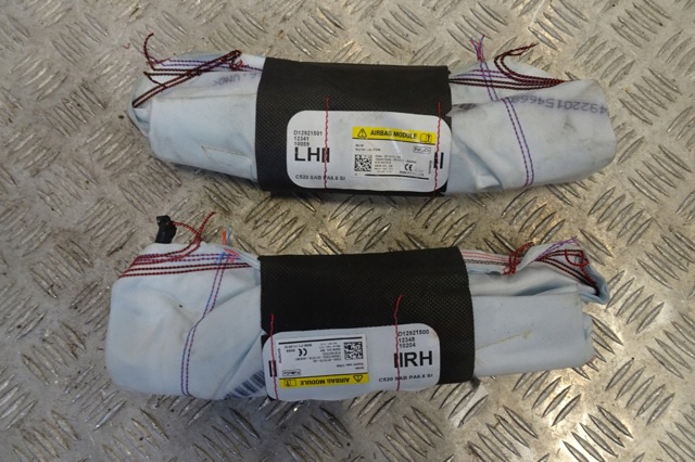 AIRBAG, шторка боковая правая CV44611D10AC FORD