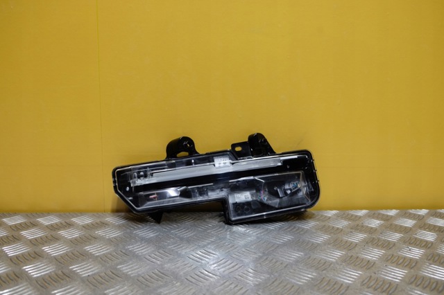 DGH951060 Поворотник правый купить Ровно
