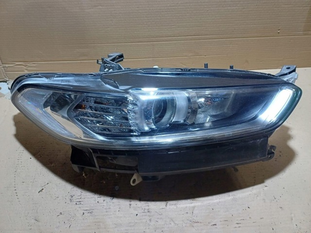FORD DS7313W029AF Фара правая в наличии Ровно