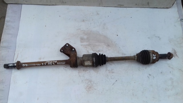 Полуось передняя, правая FG0225500D MAZDA