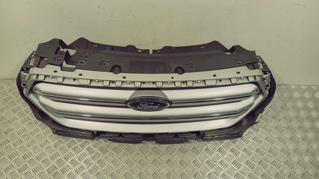 Дефлектор радиатора верхний GJ5416613AA FORD
