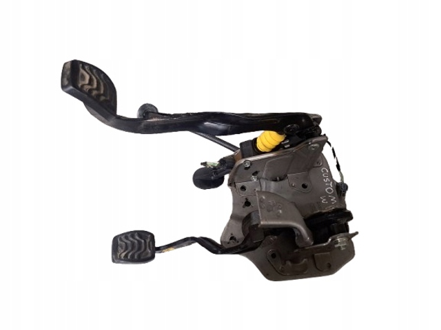 FORD GK212450BF Кронштейн педалей, педальный узел в наличии Ирпень