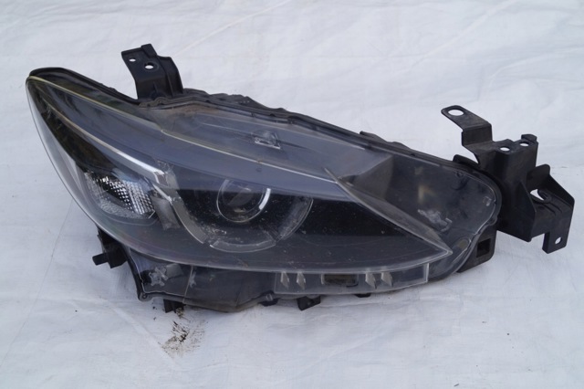 MAZDA GMH351031G Правая фара в наличии Полтава