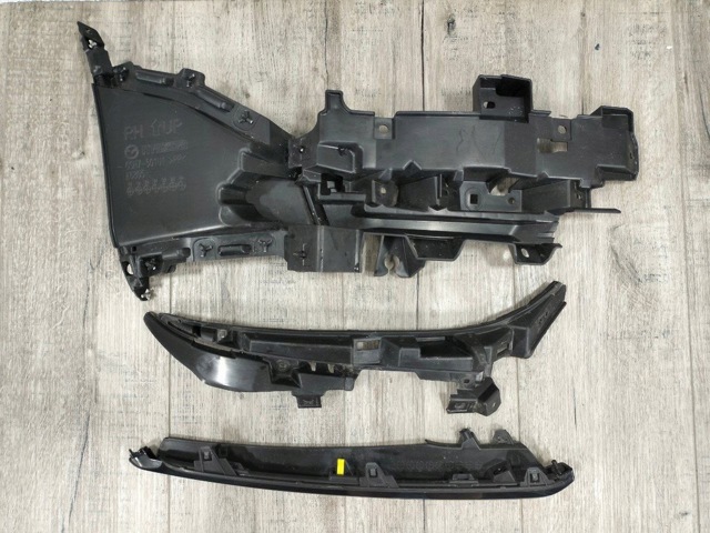 GSH750101 MAZDA Накладка бампера переднего правая купить в Запорожье