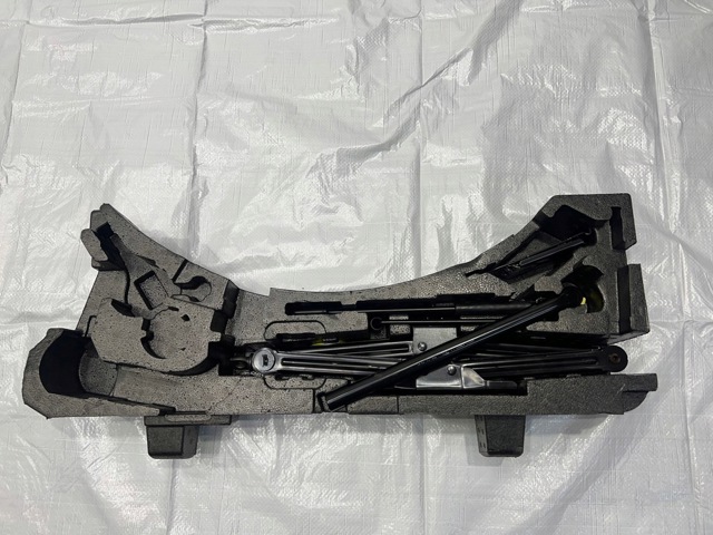 JAGUAR HK8317F846A в наличии Житомир