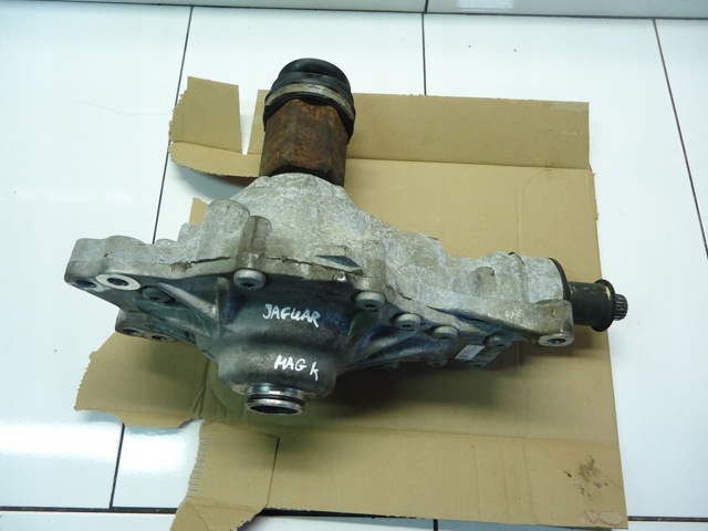 LAND ROVER J8A23017BB в наличии Днепр