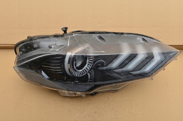 FORD JR3B13005A Корпус фары правой в наличии Ирпень
