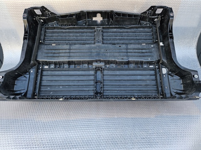 Буфер бампера переднего Ford Focus 4