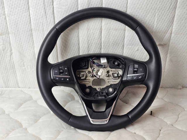 Рулевое колесо Ford Focus 4 HP