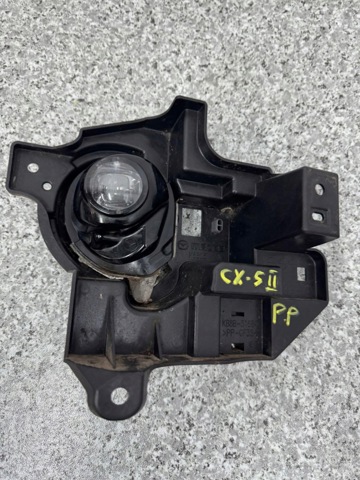 MAZDA KB8B51684 Кронштейн крепления противотуманной фары правой в наличии Киев