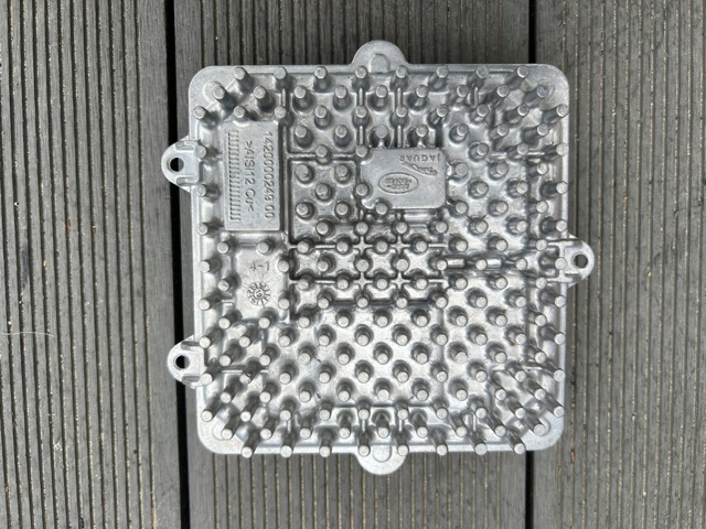 L8B213E005AB LAND ROVER купить в Николаев