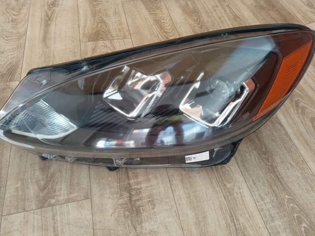 Фара основная правая LJ6B13W030AH FORD
