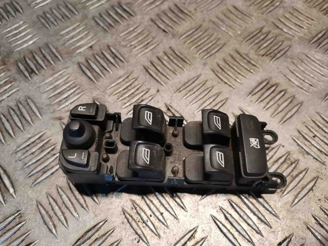 LR007401 LAND ROVER Кнопочный блок управления стеклоподъемником передний левый купить в Львов
