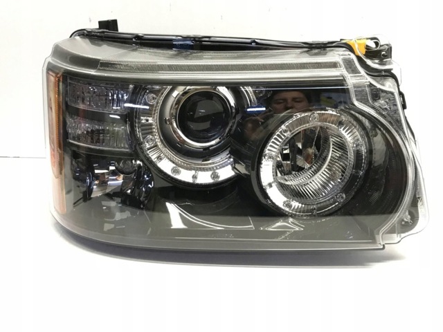 LAND ROVER LR023551 Правая фара в наличии Львов
