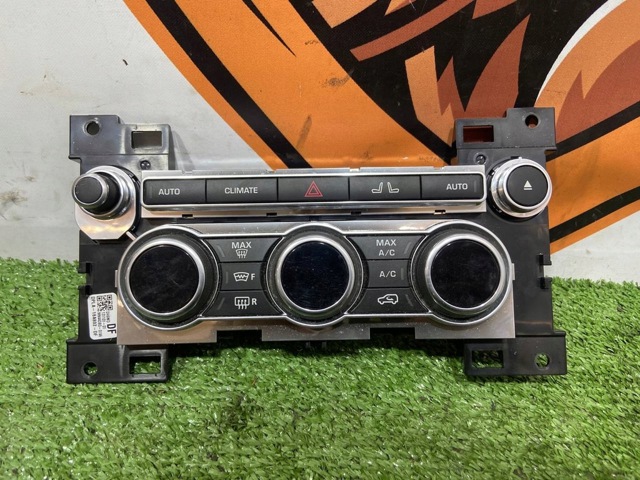 LAND ROVER LR067187 Блок управления режимами отопления/кондиционирования в наличии Черкассы