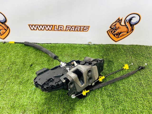 LAND ROVER LR074929 в наличии Хмельницкий