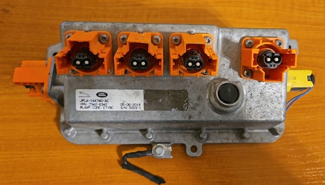LAND ROVER LR101852 в наличии Винница