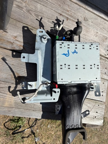 LAND ROVER LR110723 в наличии Одесса