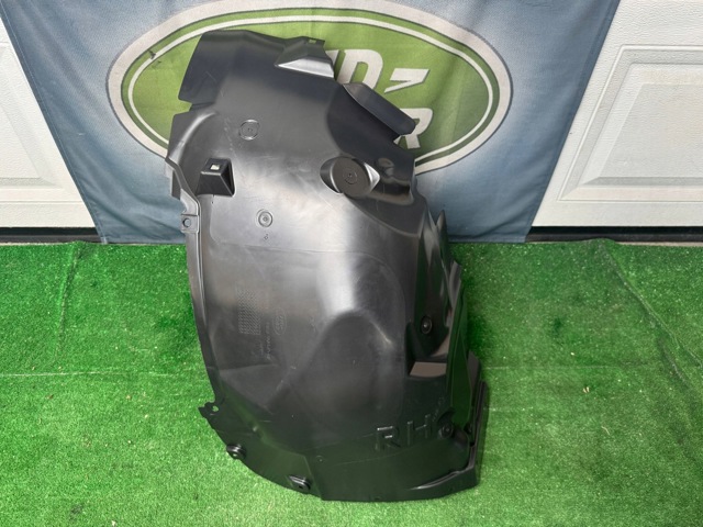 LR136568 LAND ROVER купить в Кривой Рог