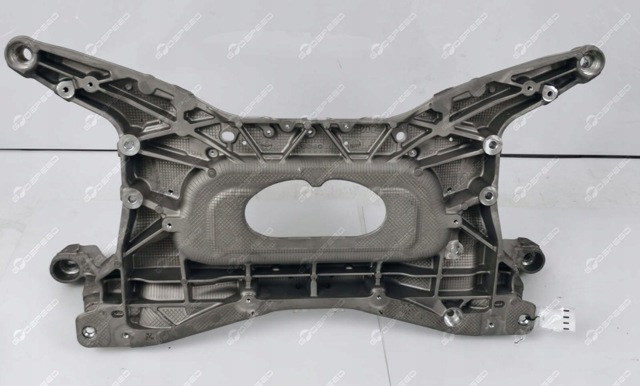 LR157865 LAND ROVER Балка передней подвески (подрамник) купить в Ирпень