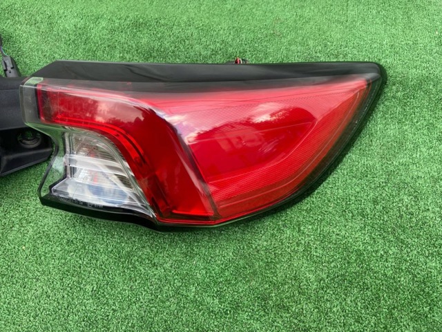 LV4B13404BD FORD Фонарь задний правый внешний купить в Кривой Рог