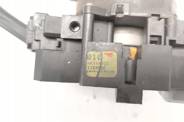 MITSUBISHI MR558802 в наличии Винница
