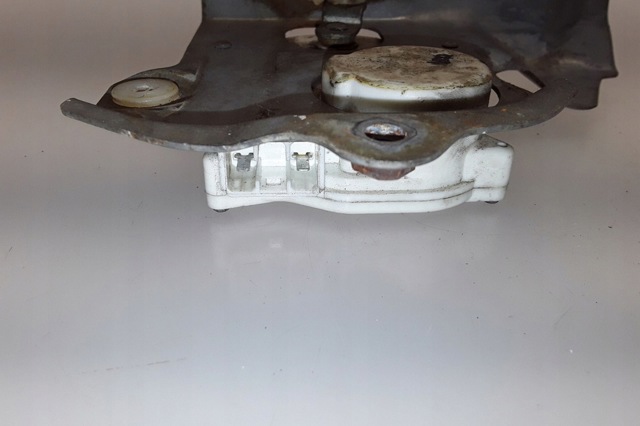 MITSUBISHI MR970610 в наличии Житомир