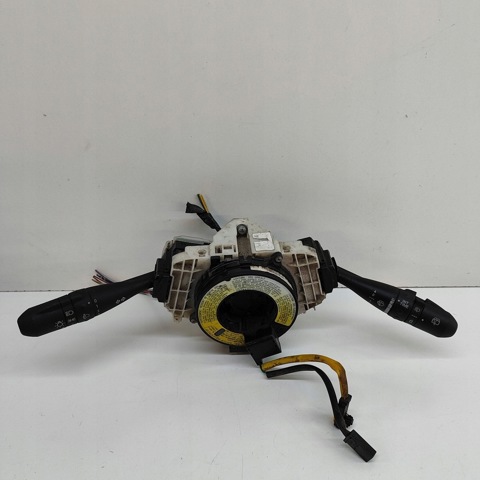 Переключатель подрулевой MR979451 MITSUBISHI
