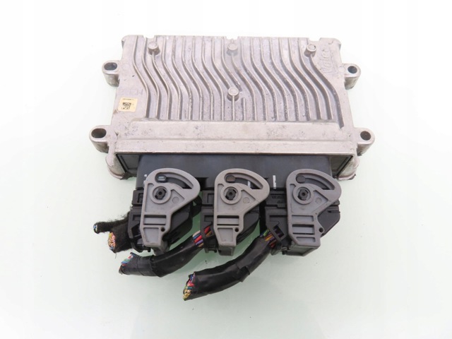 PEUGEOT SW9663306680 в наличии Николаев