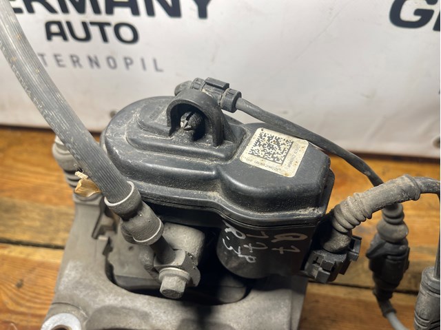 4M0406CD VAG купить в Ужгород