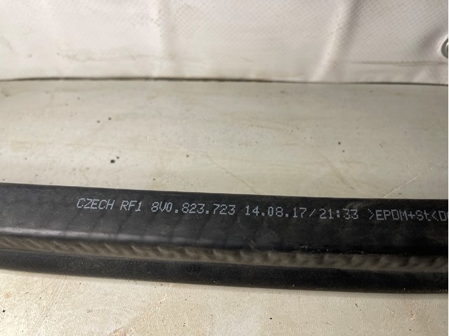 8V0823723 VAG купить в Винница
