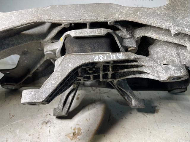 VAG 8W0399156AQ Подушка трансмиссии (опора коробки передач) в наличии Полтава