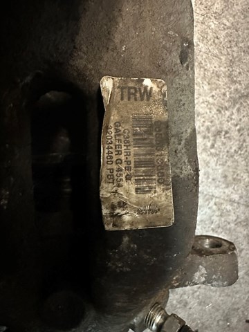 Тормозной суппорт правый задний 4400N5 PEUGEOT