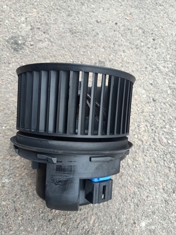 1736007103 FORD купить в Павлоград