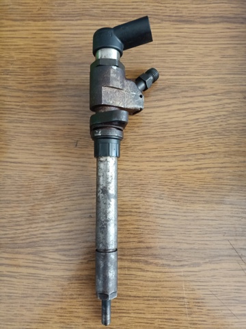 Форсунка впрыска топлива Ситроен С8