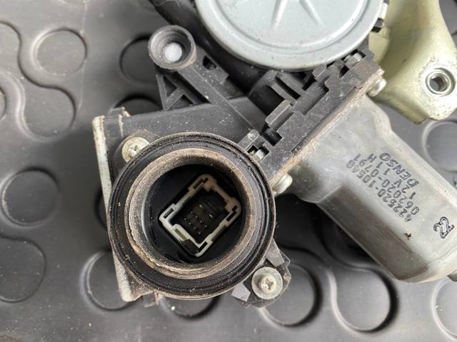 TOYOTA 42252010540 Механизм стеклоподъемника двери передней левой в наличии Львов