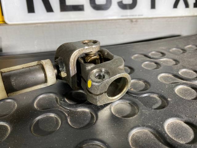 4526042090 TOYOTA Верхний вал рулевой колонки купить в Хмельницкий